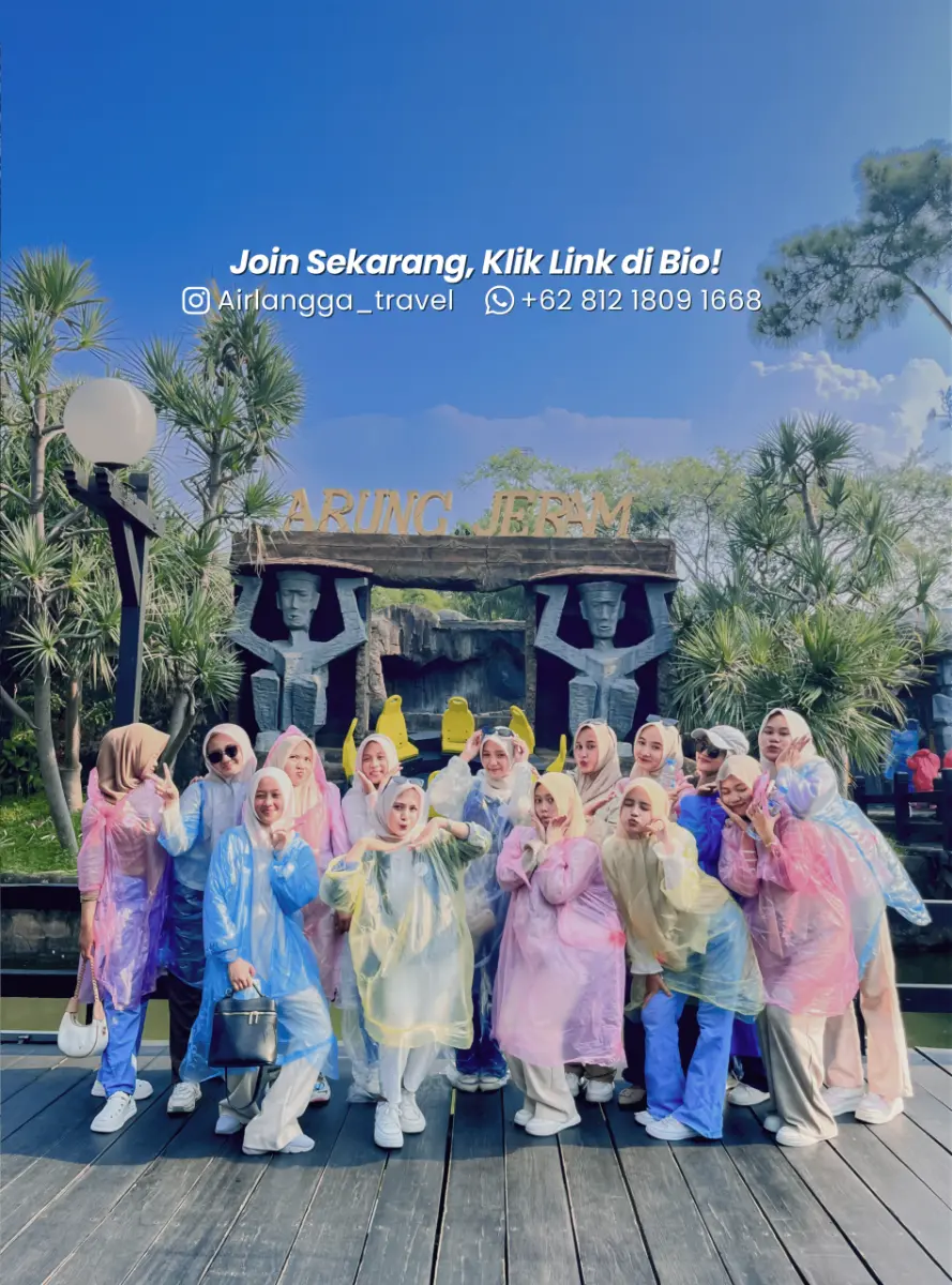 Open Trip Dunia Fantasi 4